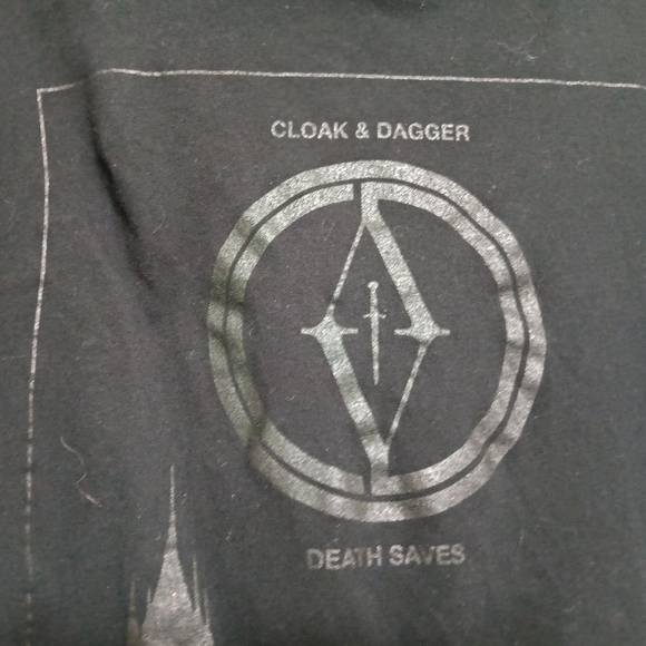 Cloak & Dagger X Death Saves Black Gray Graphic Castle Noose Hooded Tee Top - Picture 4 of 4